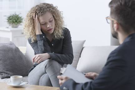 Le centre de consultation Virages dispose d'un réseau de psychologues pour une dépression en Belgique.